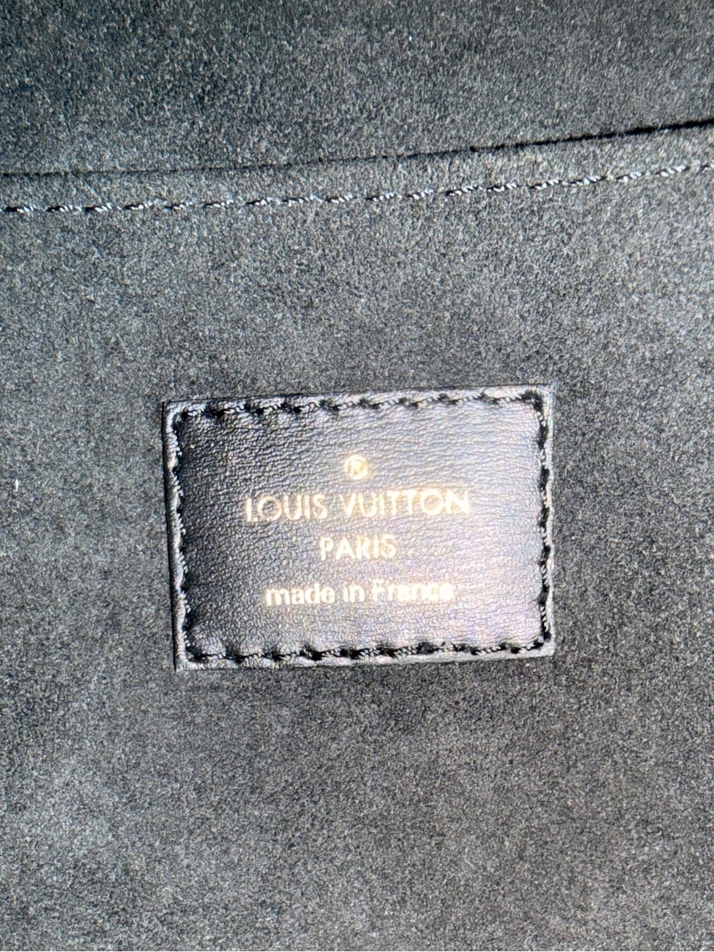 Limited Edition Louis Vuitton OTG GM Tote “Since 1854” Collection With Microchip - Picture 11 of 16